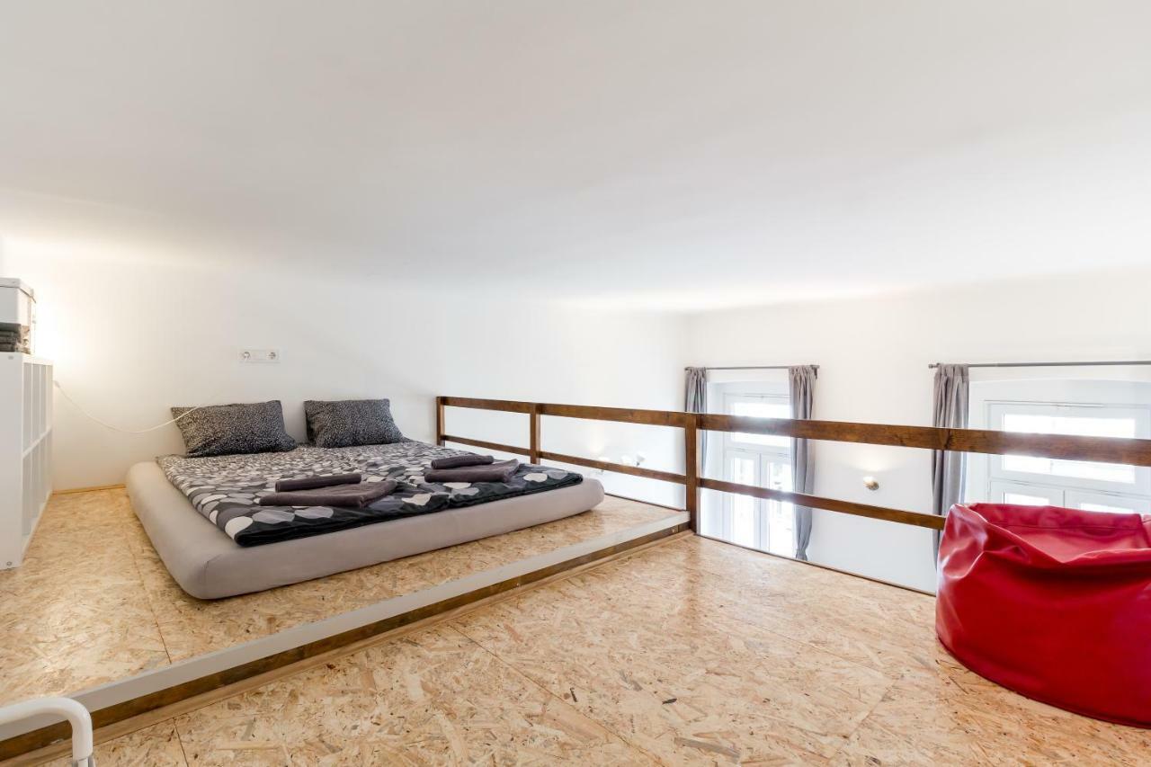 Flexible Selfcheckins 13 & 14 - Le Petit & Le Grand Zagreb - Centre - New - Apartments Repinc Εξωτερικό φωτογραφία