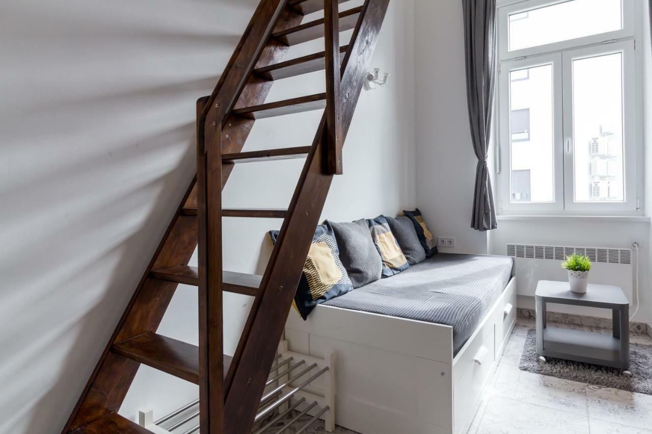 Flexible Selfcheckins 13 & 14 - Le Petit & Le Grand Zagreb - Centre - New - Apartments Repinc Εξωτερικό φωτογραφία